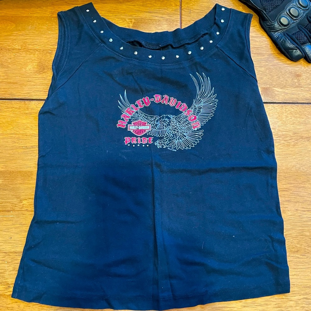 Harley Davidson Woman’s t-shirt Lg. Collectors